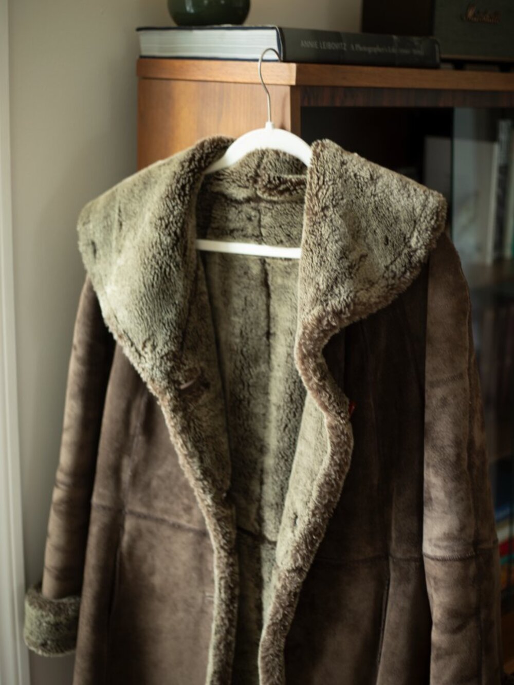 Vintage Genuine Suede Shearling Penny Lane Coat M/L Brown Curly Fur Trim - Picture 2 of 6